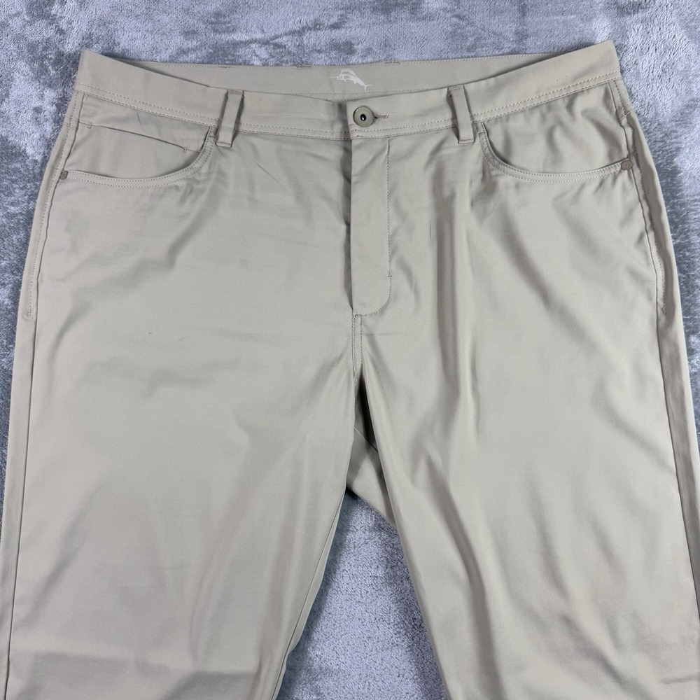 Tommy Bahama Men Pants 40x34(28) Khaki Straight Leg Flat Front Stretch Golf Thin